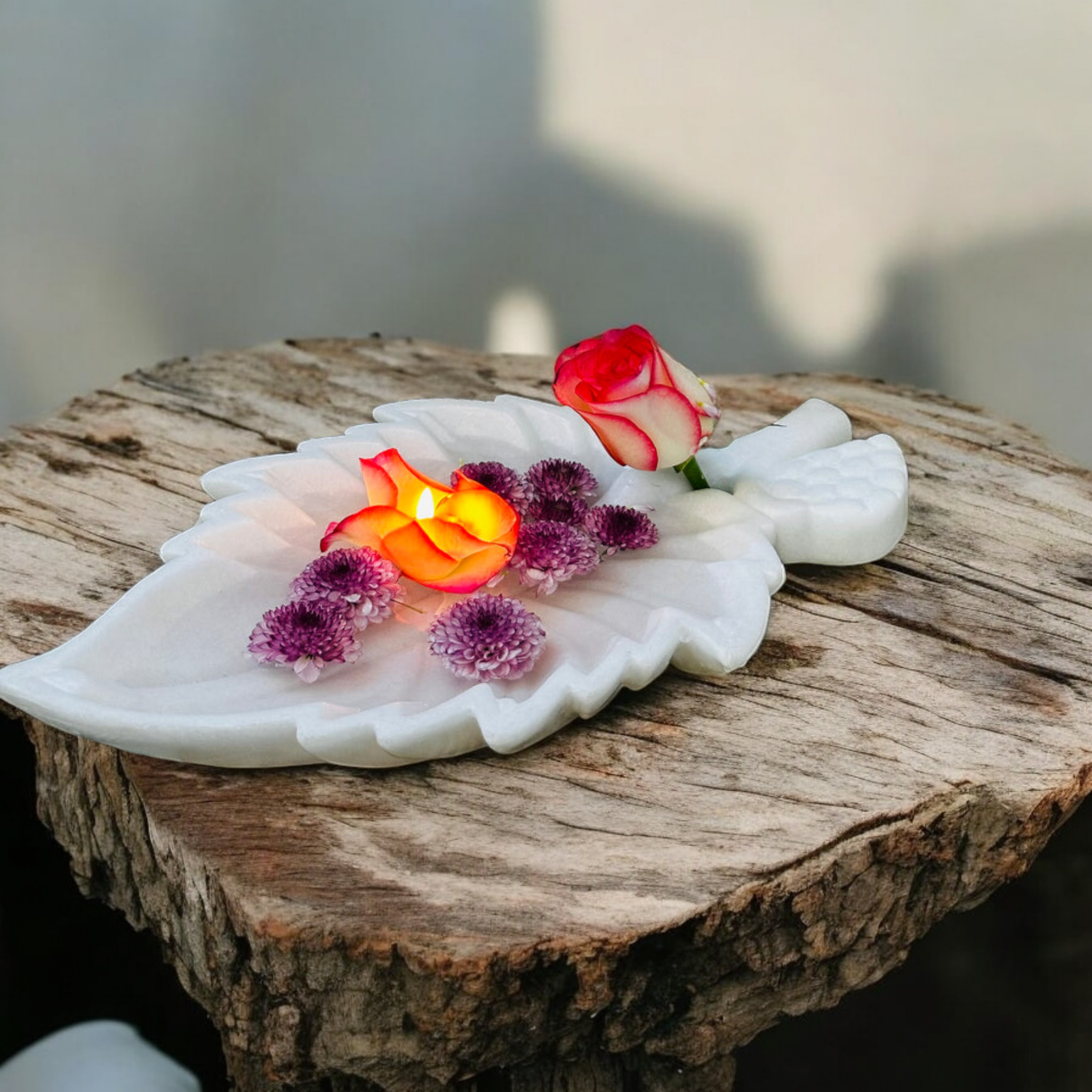 White Marble Fruit Bowl – Leaf Shape Urli, 14 Inch - View 3